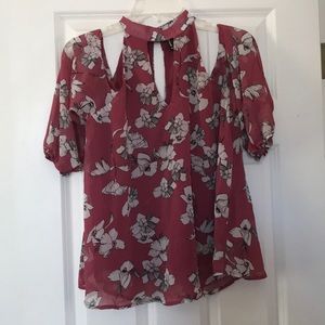 5 for $25 Cold shoulder lantern sleeve blouse